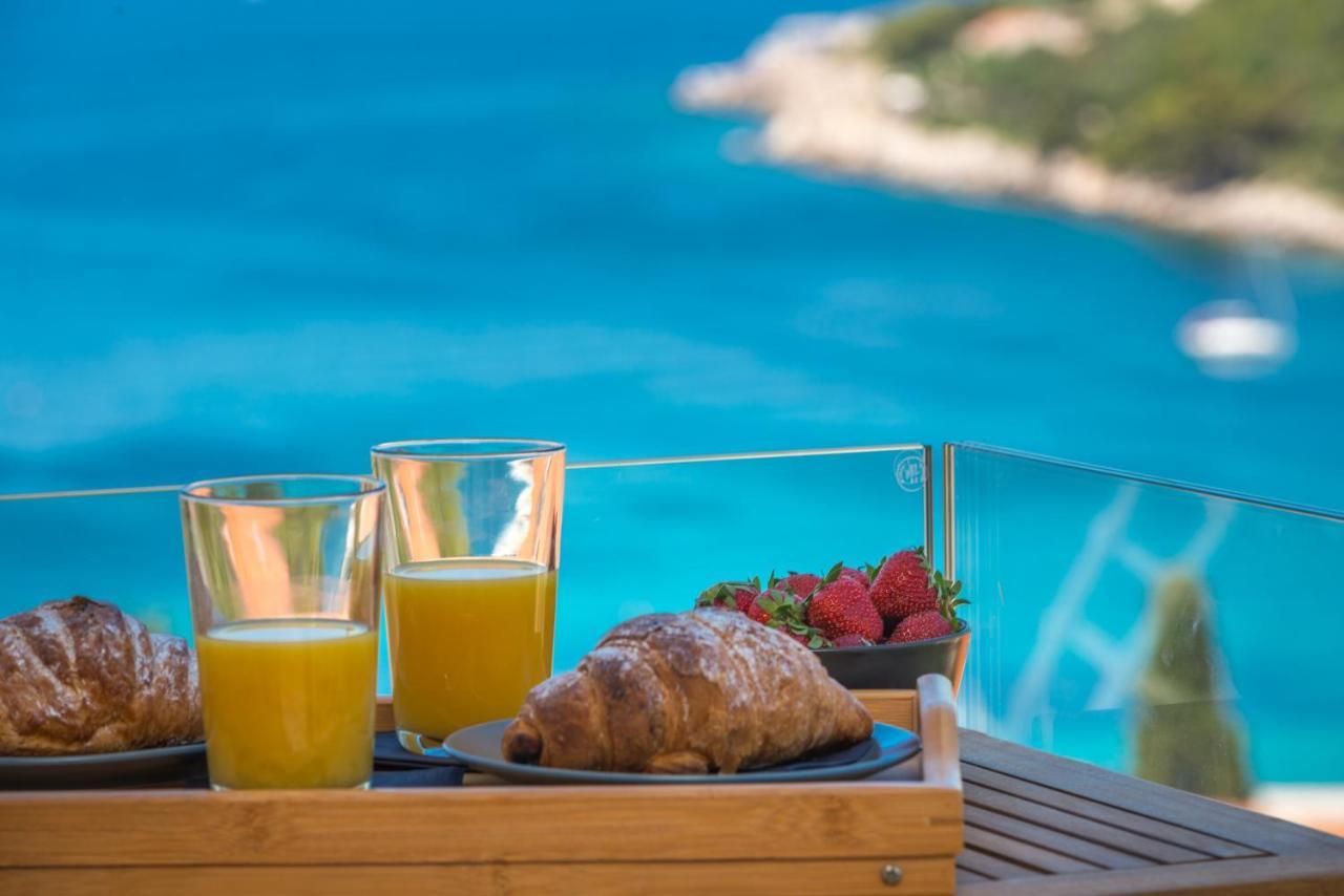 Sunset Luxury *